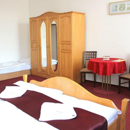 Hotel Central Český Těšín Εξωτερικό φωτογραφία
