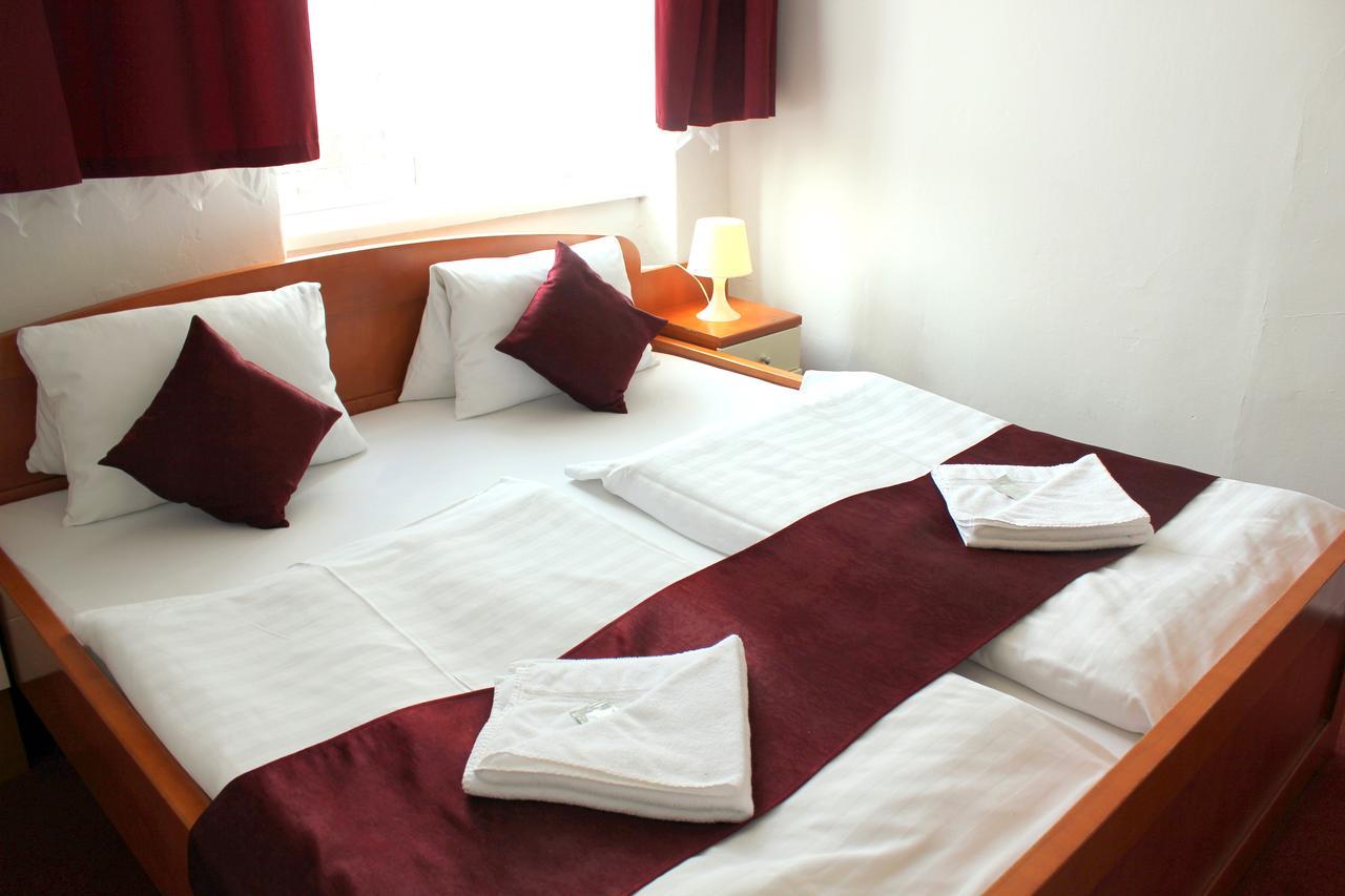 Hotel Central Český Těšín Εξωτερικό φωτογραφία