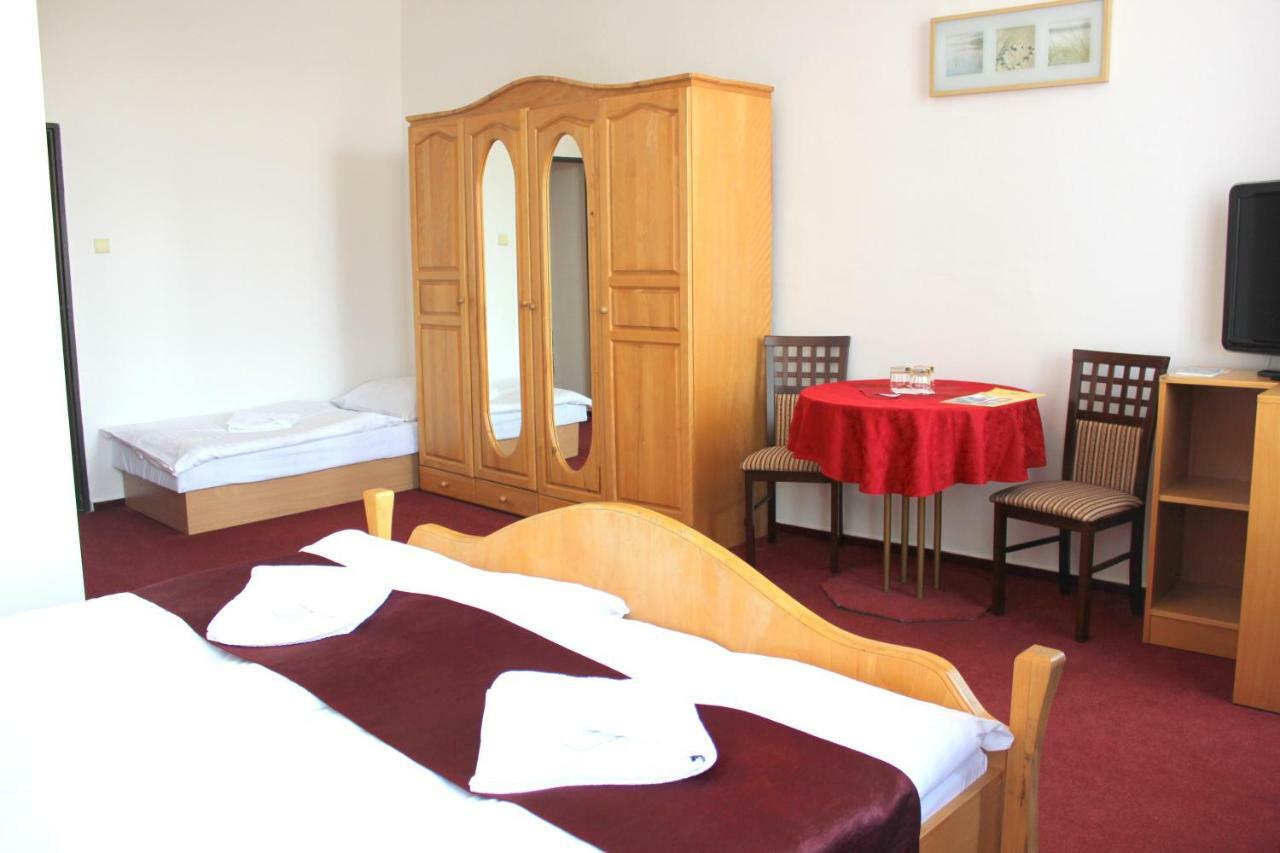 Hotel Central Český Těšín Εξωτερικό φωτογραφία